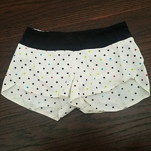 RARE Lululemon Polka Dot Shorts, Size 4